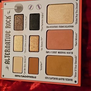 The Balm eyeshadow pallete